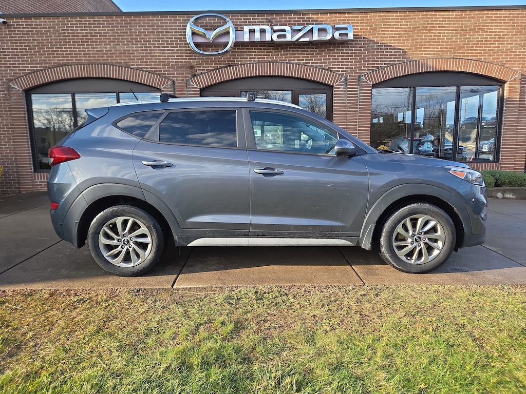 Used 2025 Hyundai Tucson Hybrid SEL Convenience SUV