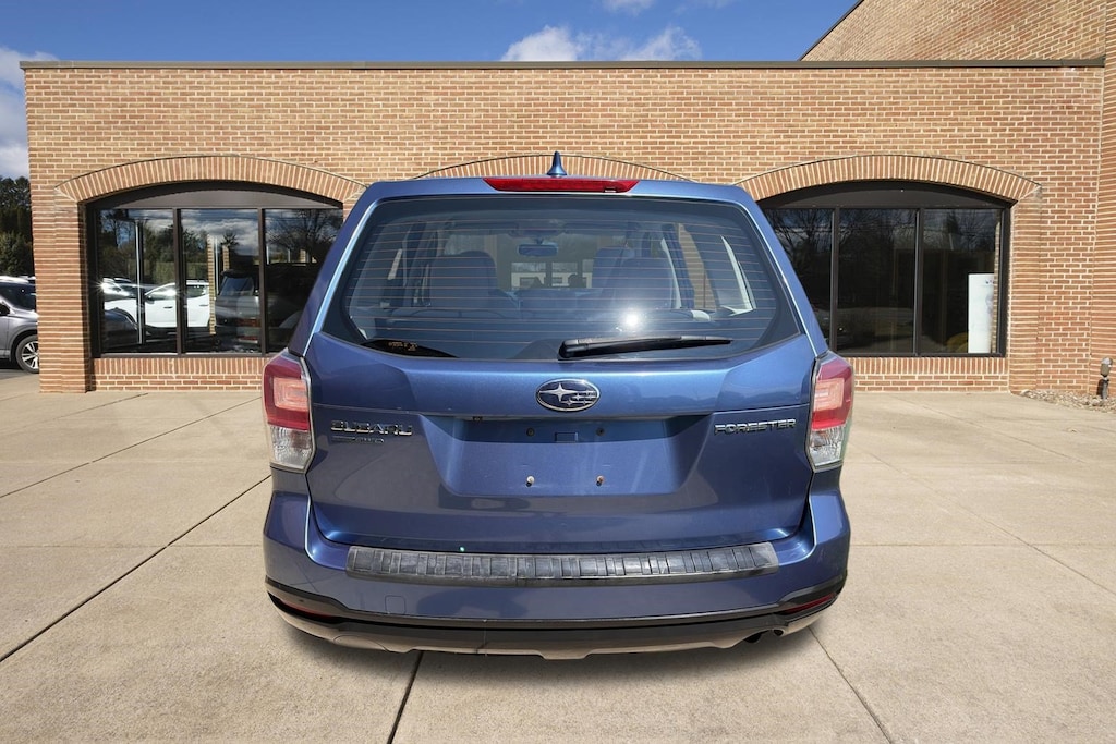 Used 2018 Subaru Forester 2.5i SUV