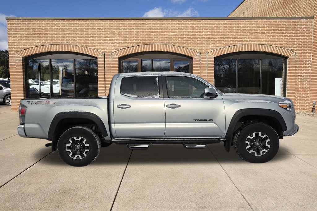 Used 2022 Toyota Tacoma 4WD SR V6 Truck Double Cab