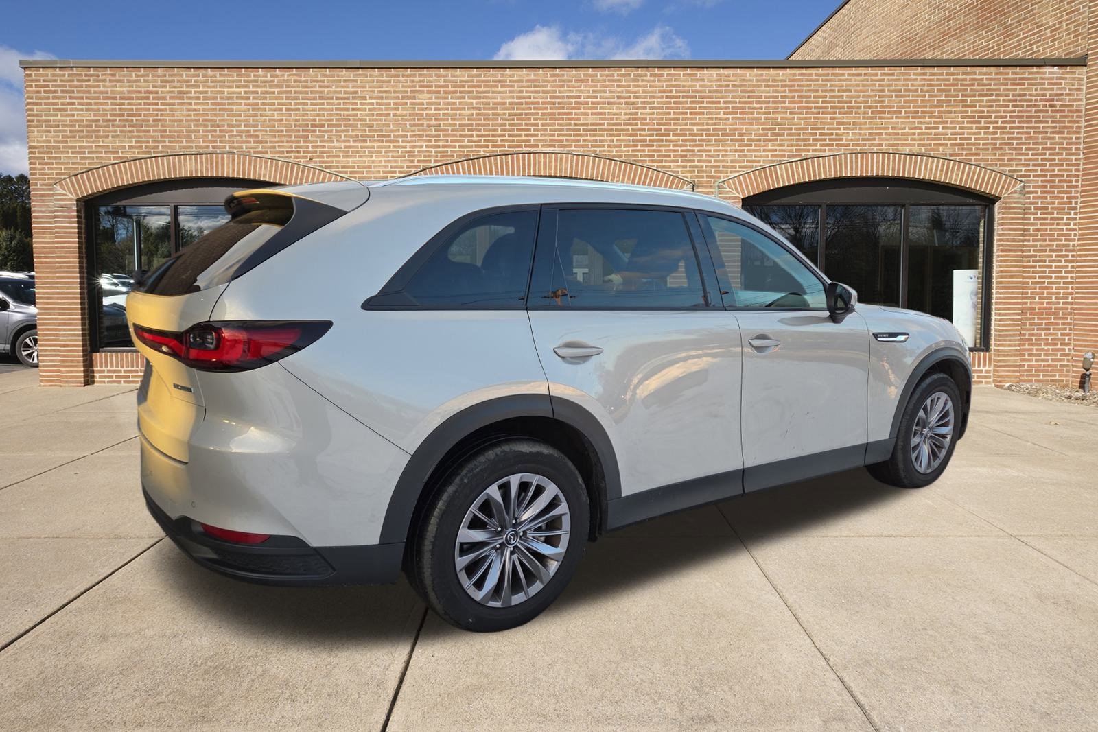 2025 Mazda CX-90 3.3 Turbo Preferred photo 3