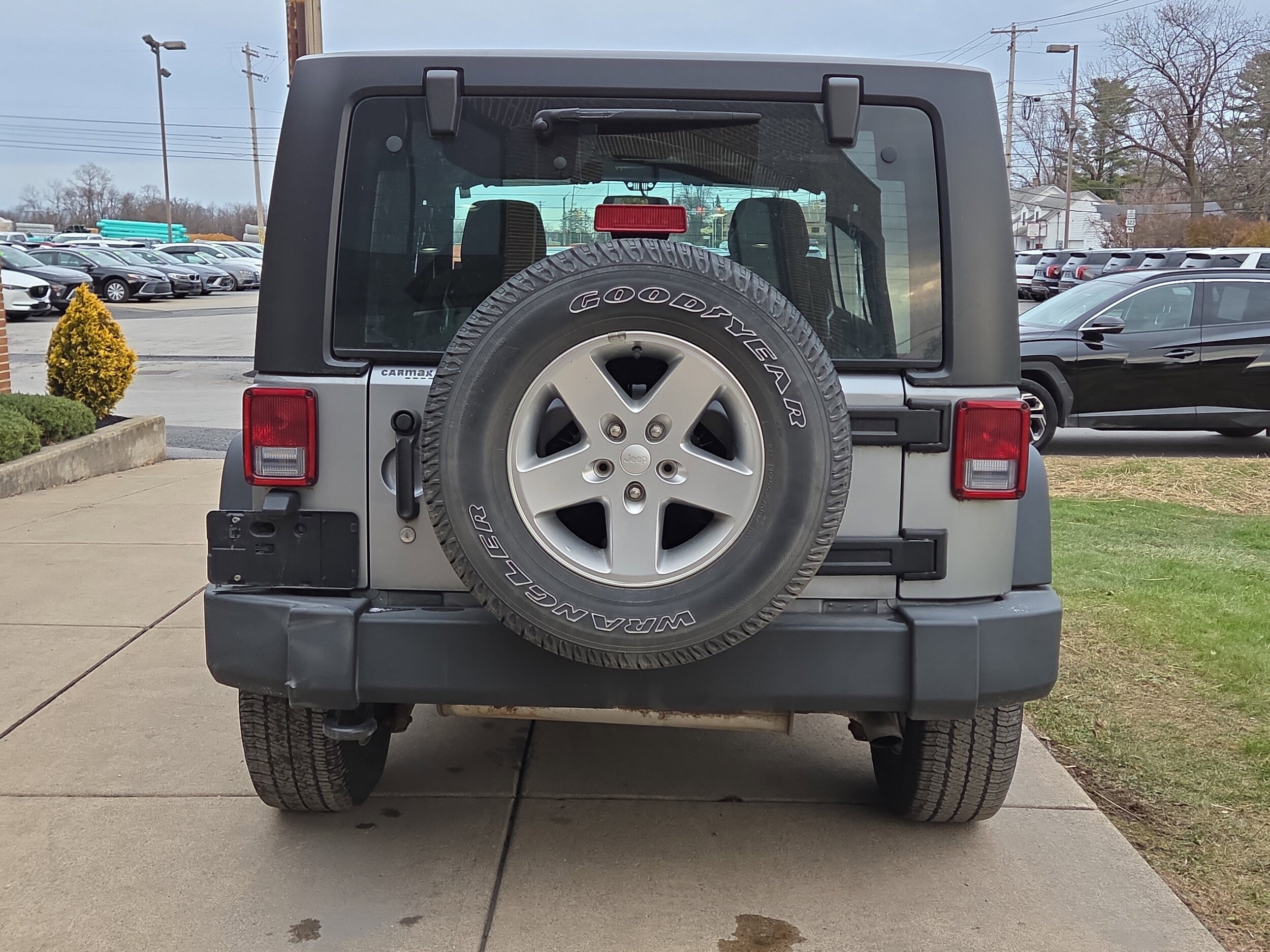 2016 Jeep Wrangler Two-Door Sport photo 4