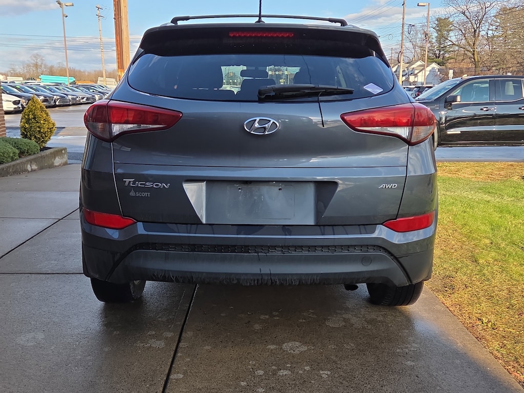 Used 2025 Hyundai Tucson Hybrid SEL Convenience SUV