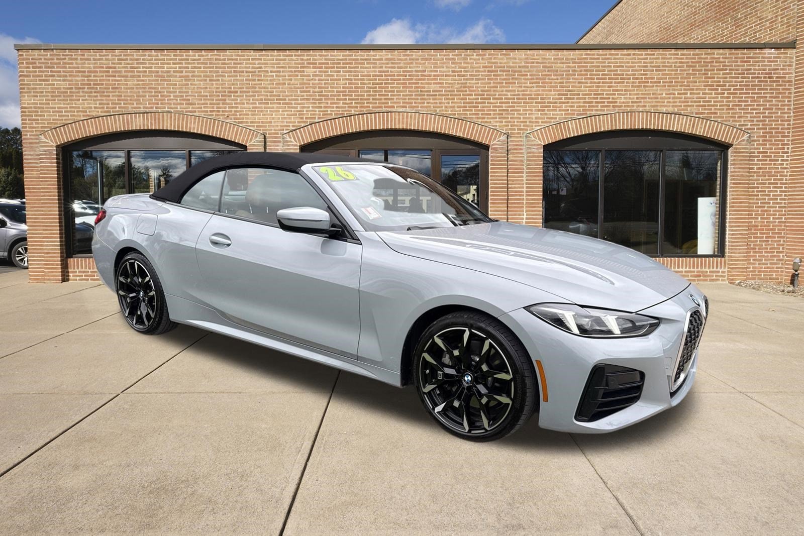2026 BMW 4 Series 430i Convertible xDrive's photo