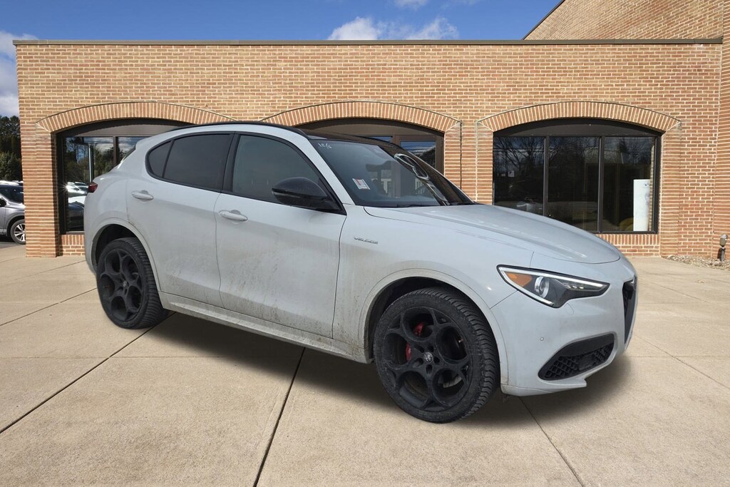 Used 2022 Alfa Romeo Stelvio Ti SUV