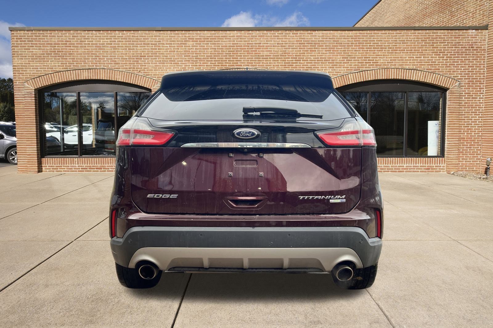 2019 Ford Edge Titanium photo 3
