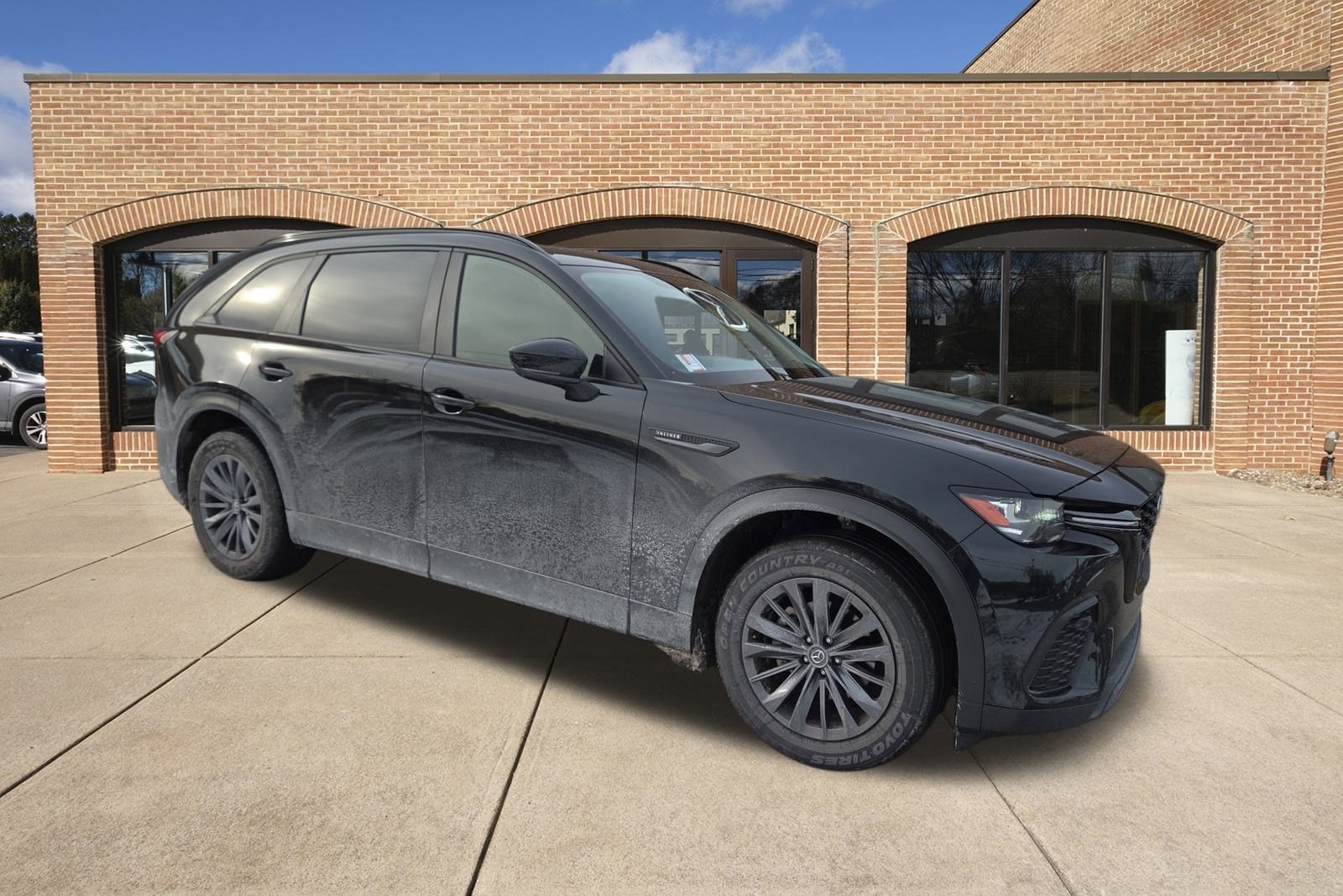 2025 Mazda CX-70 Preferred Package's photo