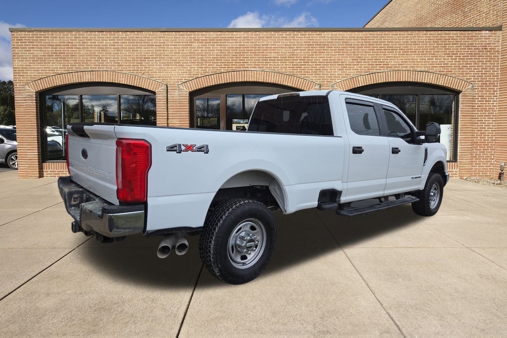Used 2018 Ford Super Duty F-350 SRW XL Truck Crew Cab