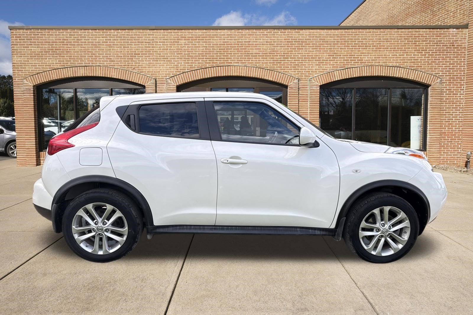 Used 2013 Nissan JUKE SV with VIN JN8AF5MV3DT218304 for sale in State College, PA