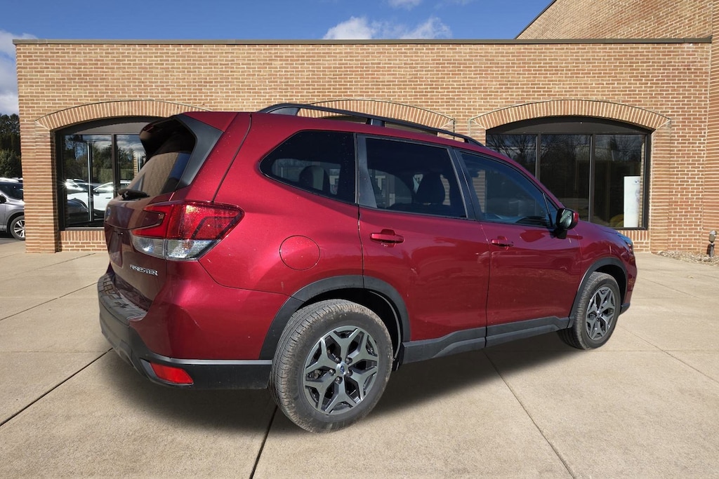 Used 2020 Subaru Forester Premium SUV
