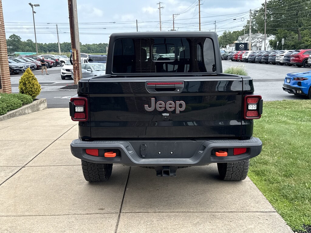 Used 2026 Jeep Gladiator Mojave Truck Crew Cab
