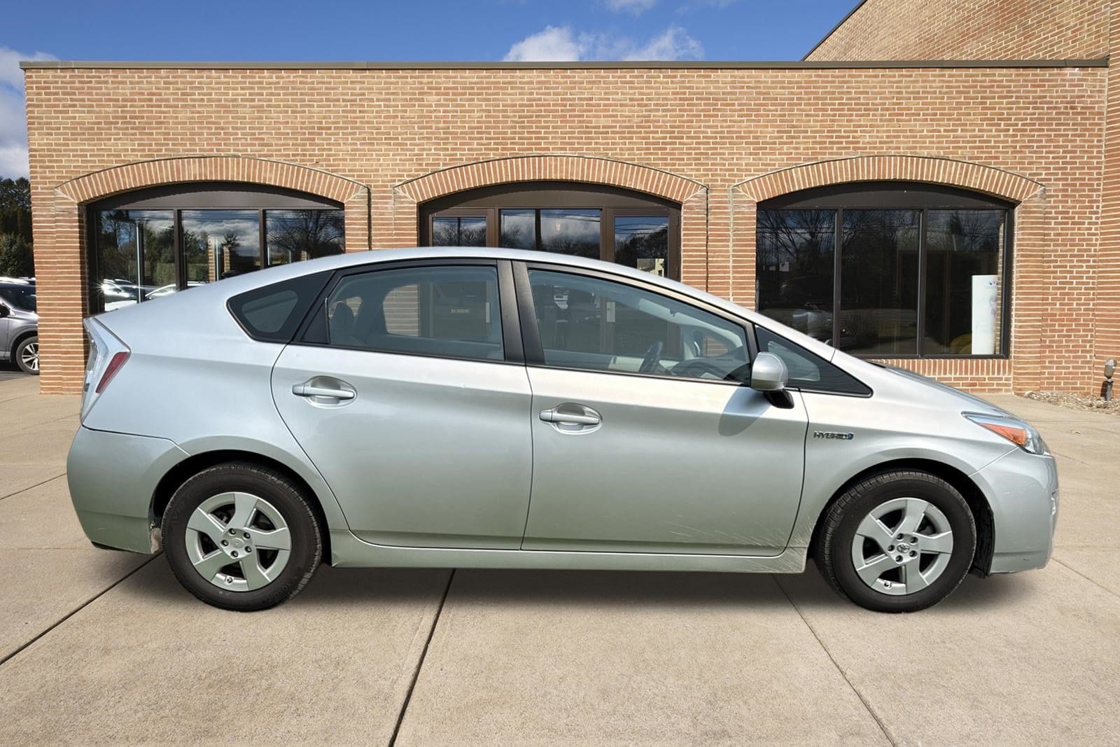 Used 2010 Toyota Prius III with VIN JTDKN3DU0A5021850 for sale in State College, PA