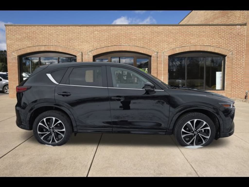 New 2025 Mazda CX-5 2.5 S Preferred AWD SUV