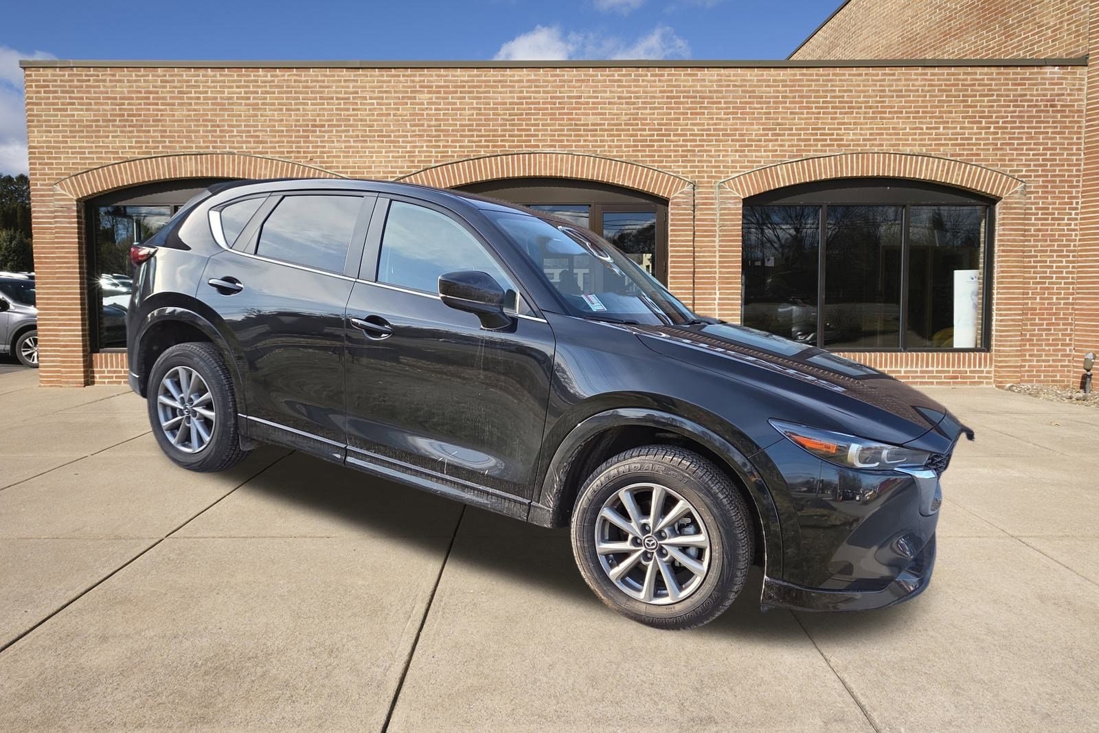 2025 Mazda CX-5 Base's photo