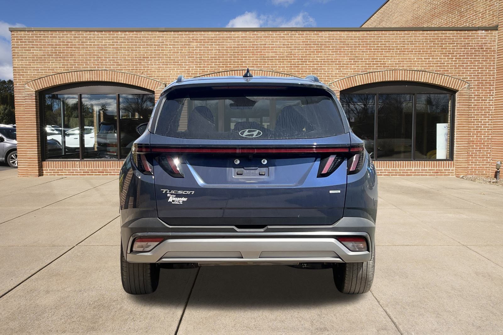 2025 Hyundai Tucson SEL Convenience photo 4