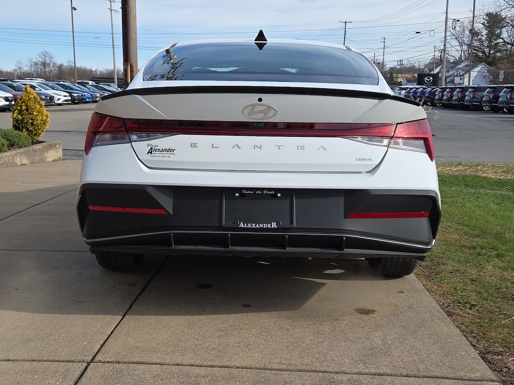 Certified 2025 Hyundai Elantra Hybrid SEL Sport Sedan