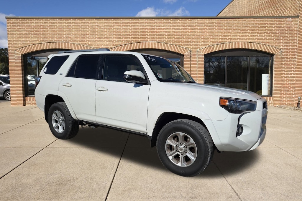 Used 2017 Toyota 4Runner SR5 SUV