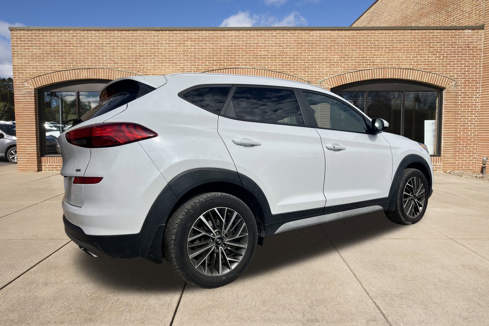 2021 Hyundai Tucson SEL photo 3