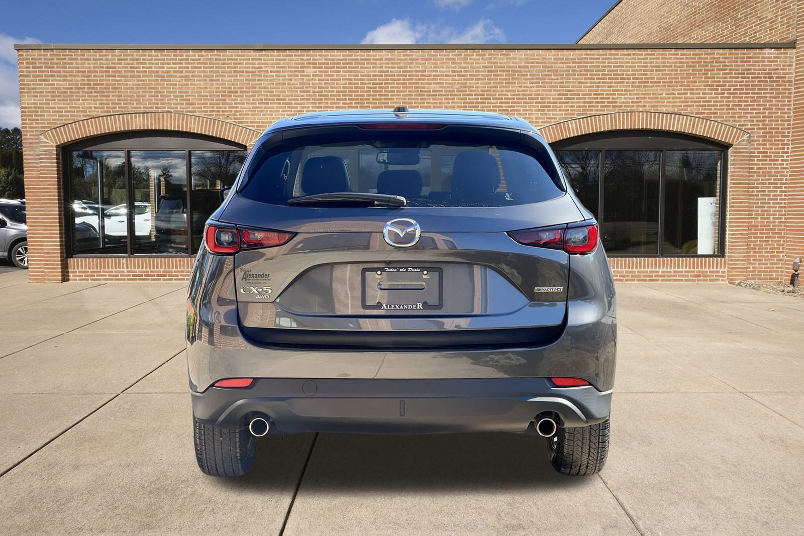 2022 Mazda CX-5 2.5 S Preferred photo 4