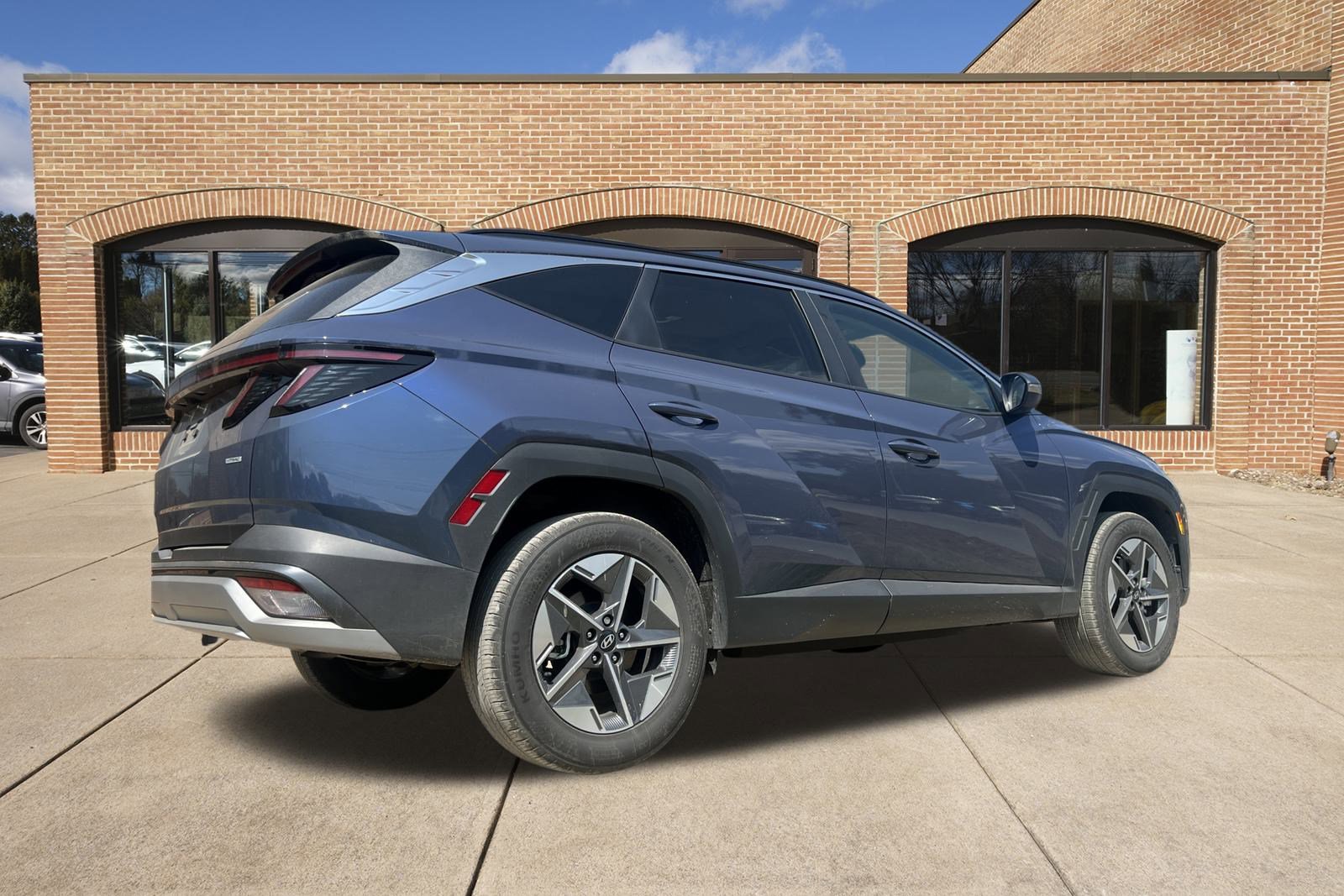 2025 Hyundai Tucson SEL Convenience photo 3