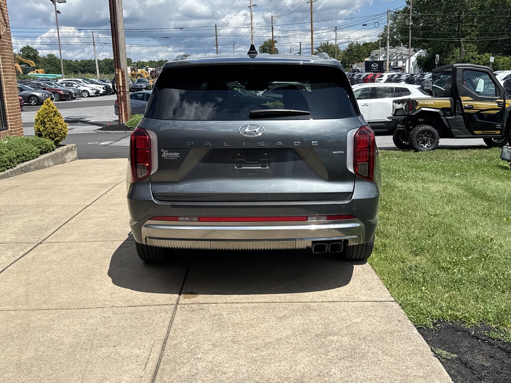 Used 2025 Hyundai Palisade Calligraphy SUV