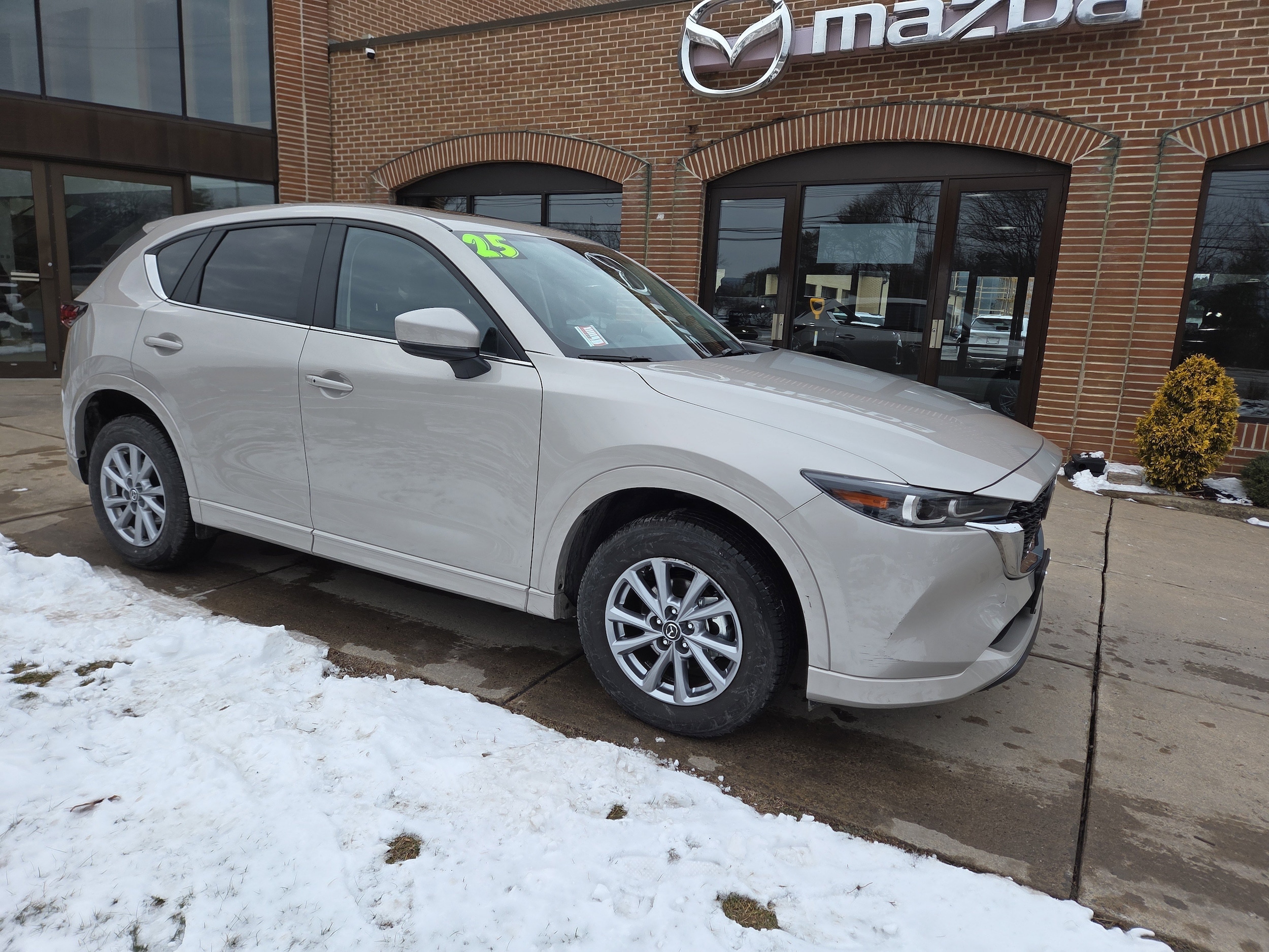 2025 Mazda CX-5 S Preferred package's photo