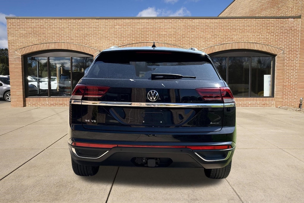 Used 2023 Volkswagen Atlas Cross Sport 3.6L V6 SE w/Technology SUV