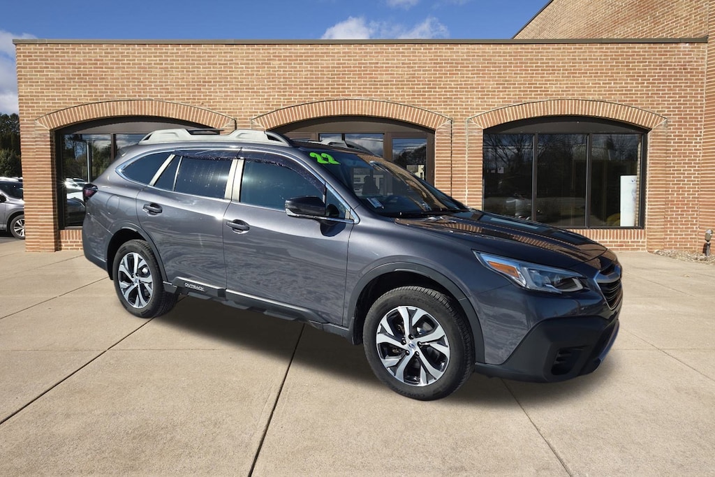 Used 2022 Subaru Outback Limited SUV