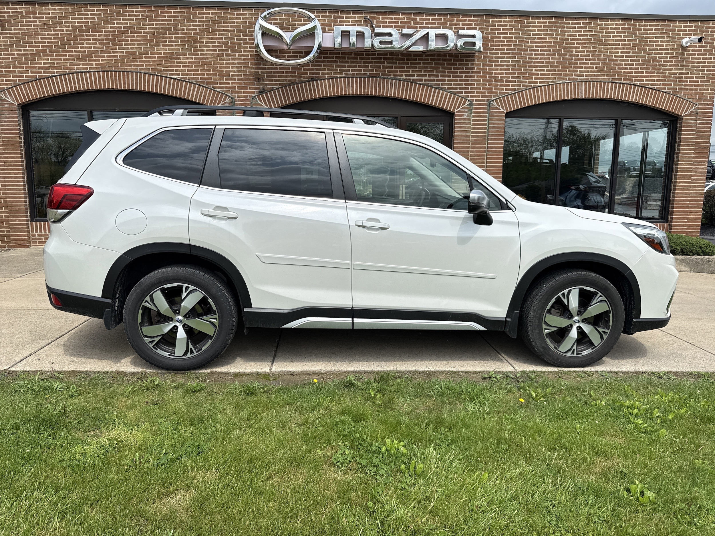 2020 Subaru Forester Touring's photo