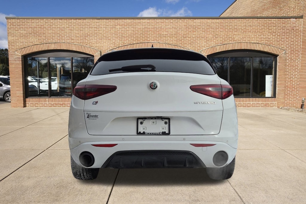 Used 2022 Alfa Romeo Stelvio Ti SUV