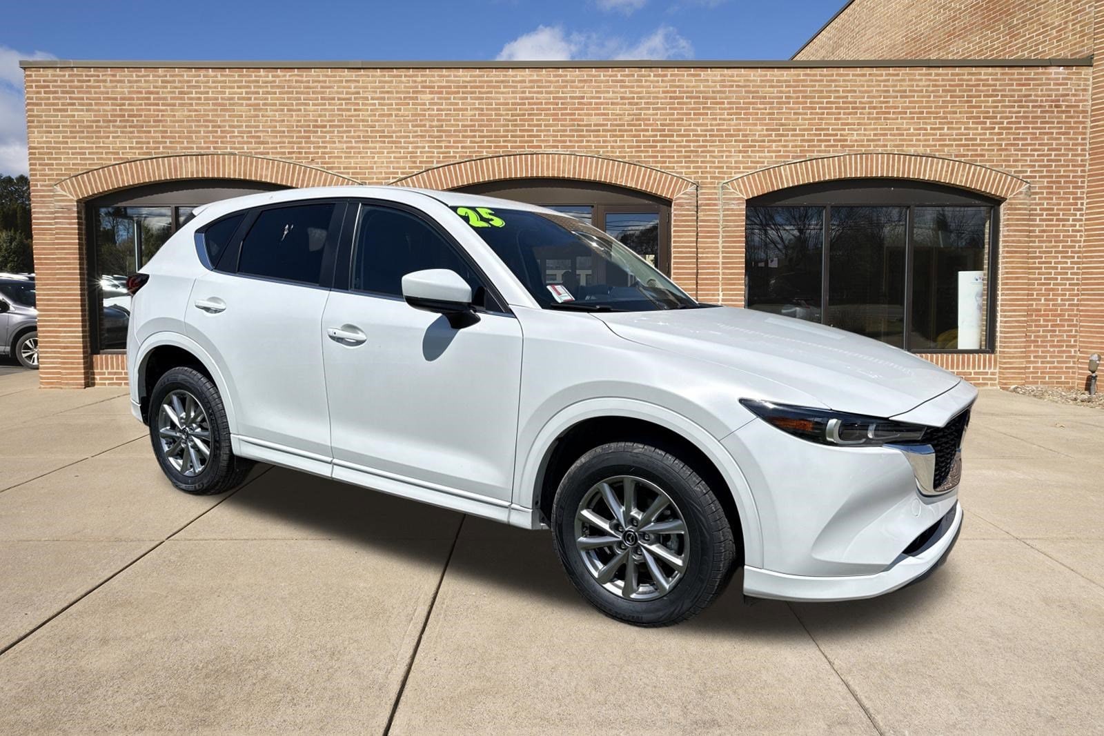 2025 Mazda CX-5 S Preferred package Auto AWD's photo