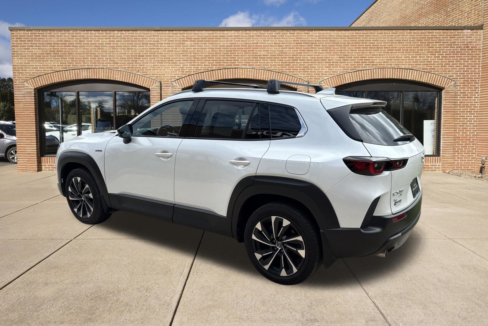 2025 Mazda CX-50 Premium Plus - Photo 6