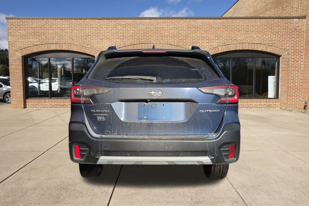 Used 2020 Subaru Outback Limited SUV