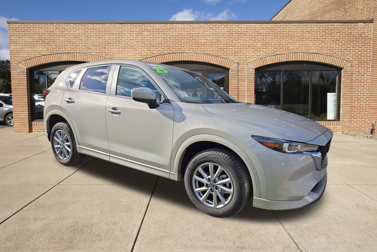 2025 Mazda CX-5 S Select Package's photo