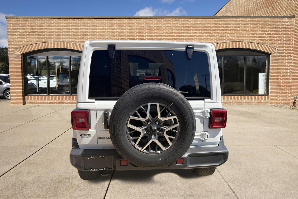 Used 2026 Jeep Wrangler Sahara SUV