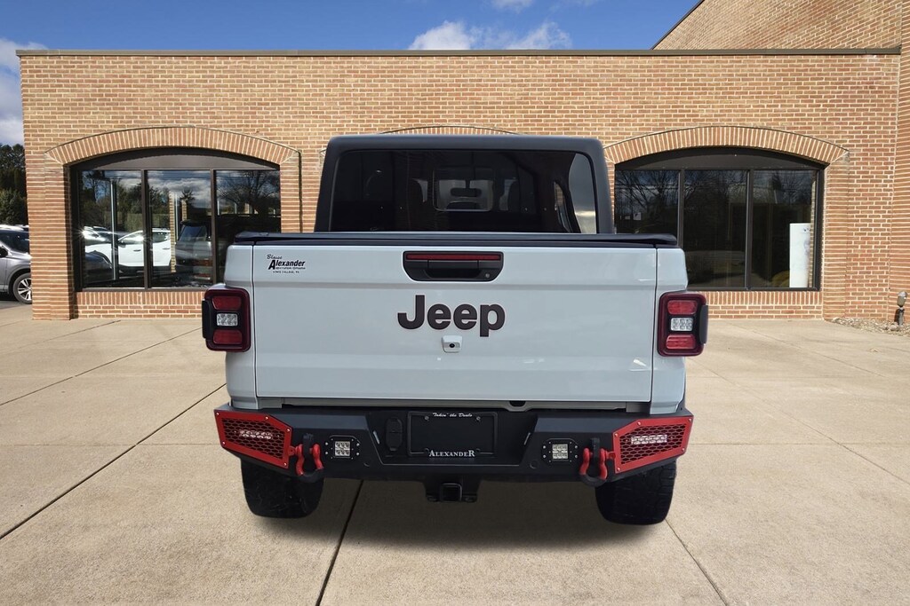 Used 2022 Jeep Gladiator Rubicon Truck Crew Cab
