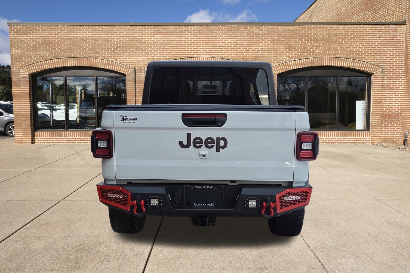 2022 Jeep Gladiator Rubicon photo 4