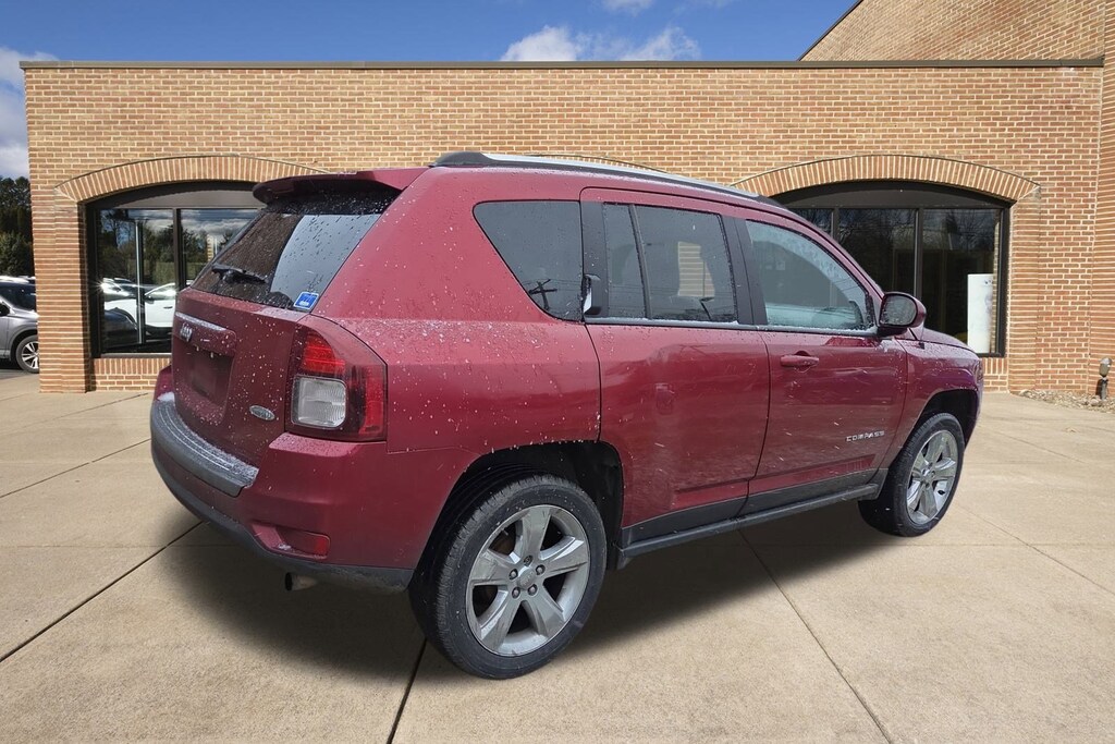 Used 2014 Jeep Compass Latitude FWD SUV