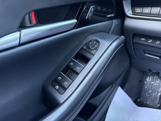 2026 Mazda CX-30 Premium - Photo 16