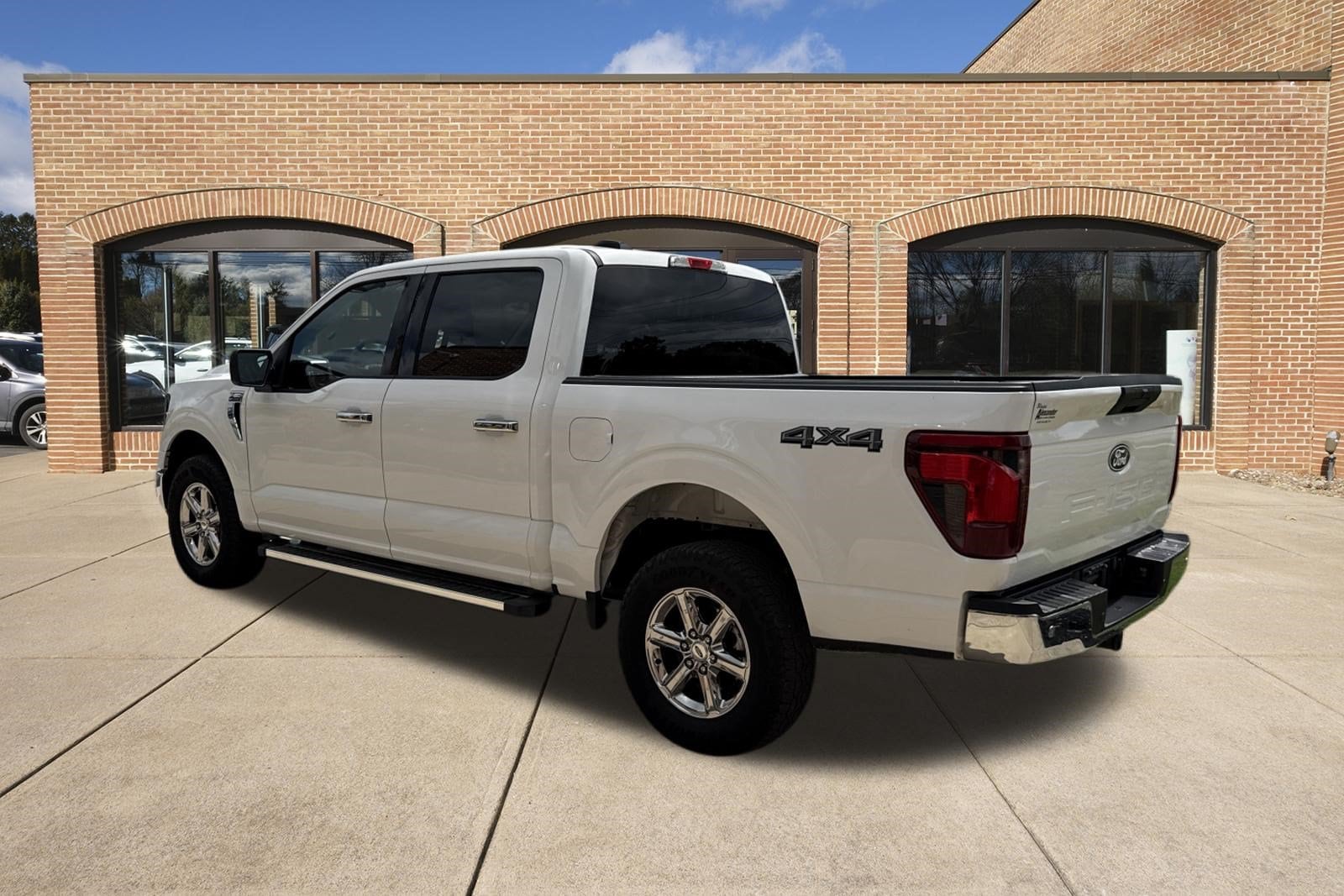 2025 Ford F-150 XLT - Photo 29