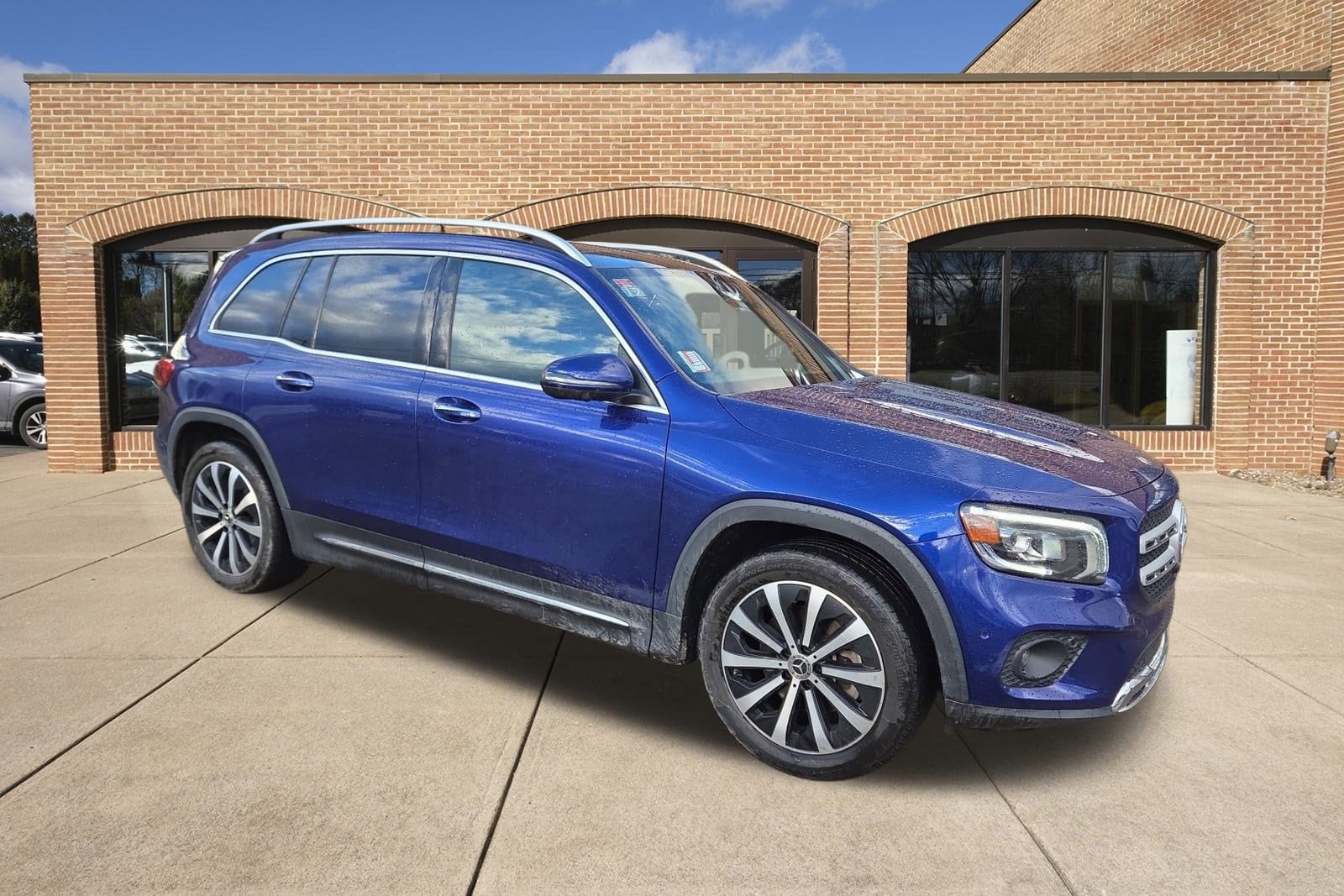 2020 Mercedes-Benz GLB Base's photo