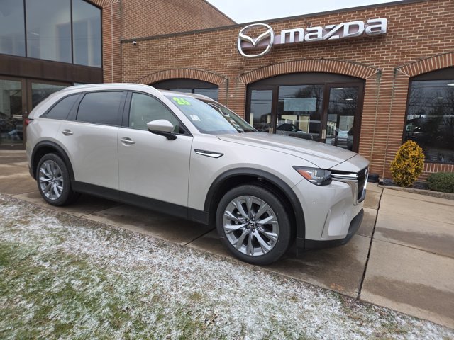 2026 Mazda CX-90 Preferred Package's photo