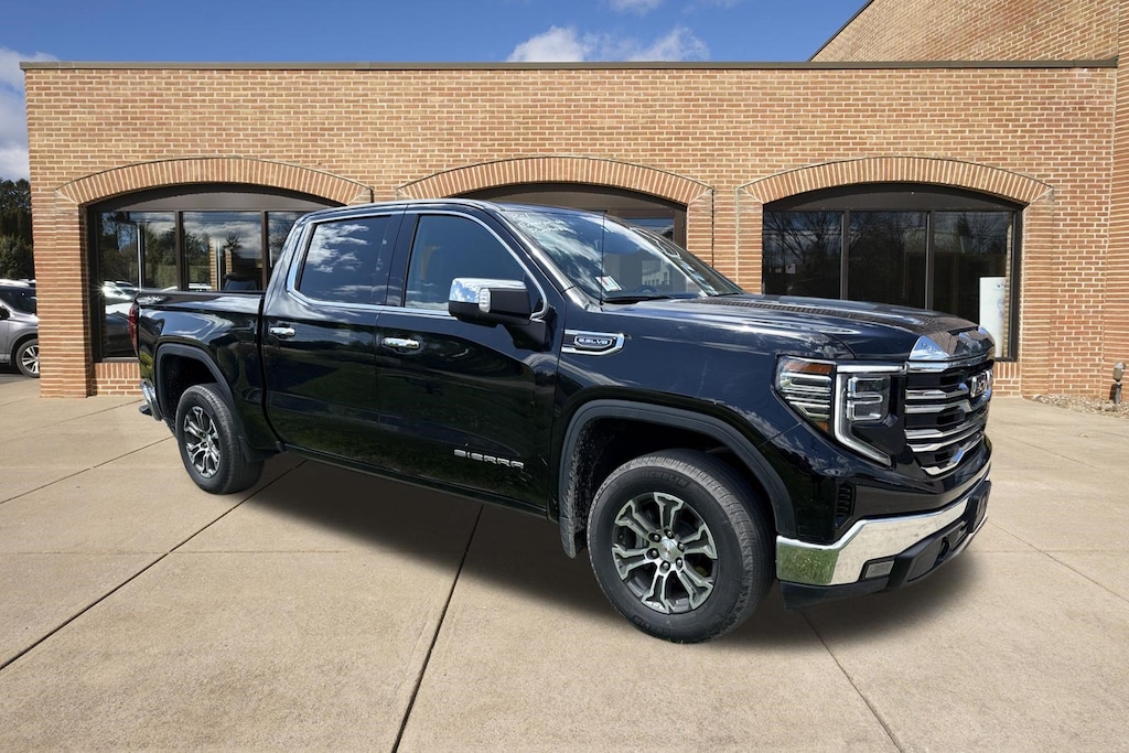 Used 2025 GMC Sierra 1500 SLT Truck Crew Cab