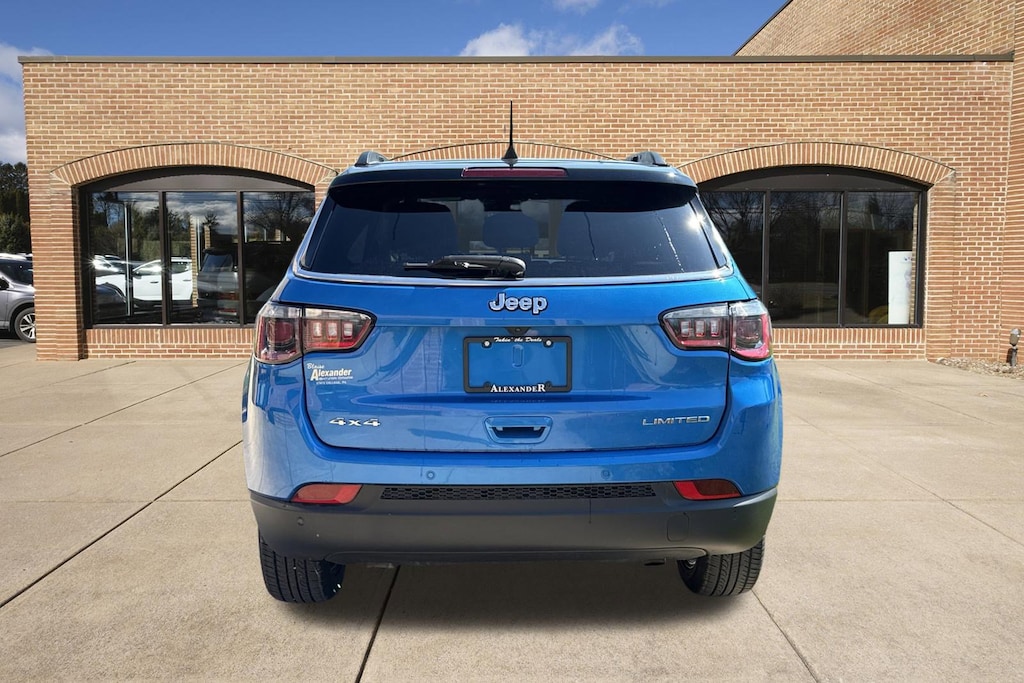 Used 2025 Jeep Compass Limited SUV