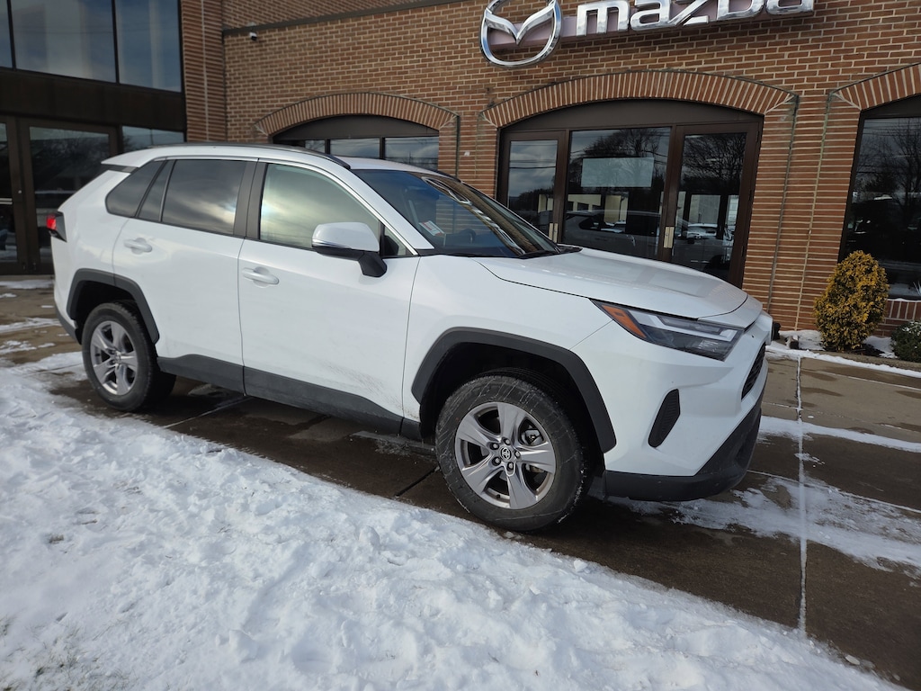 Used 2025 Toyota RAV4 XLE SUV