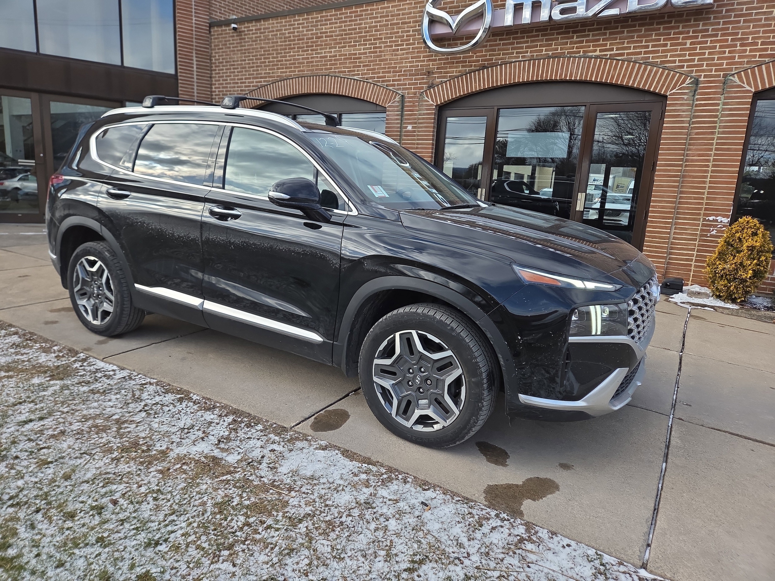 2022 Hyundai Santa Fe Limited HEV's photo