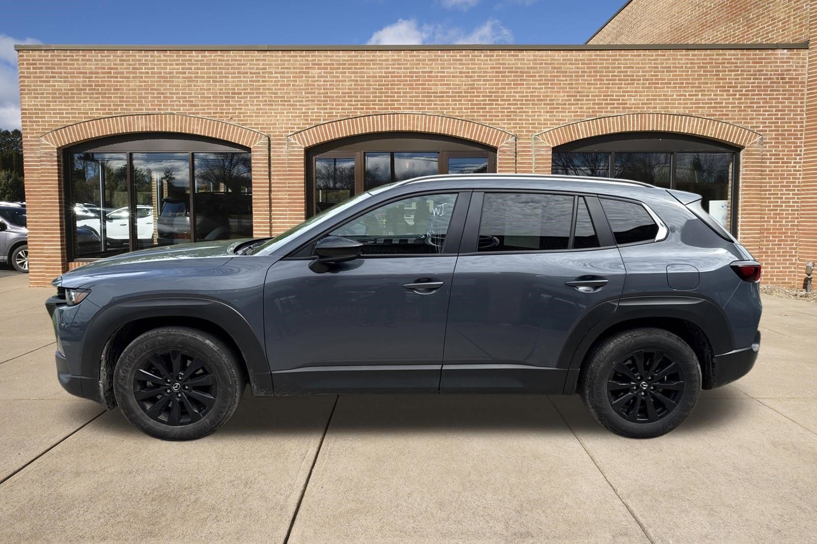 2025 Mazda CX-50 Preferred - Photo 10