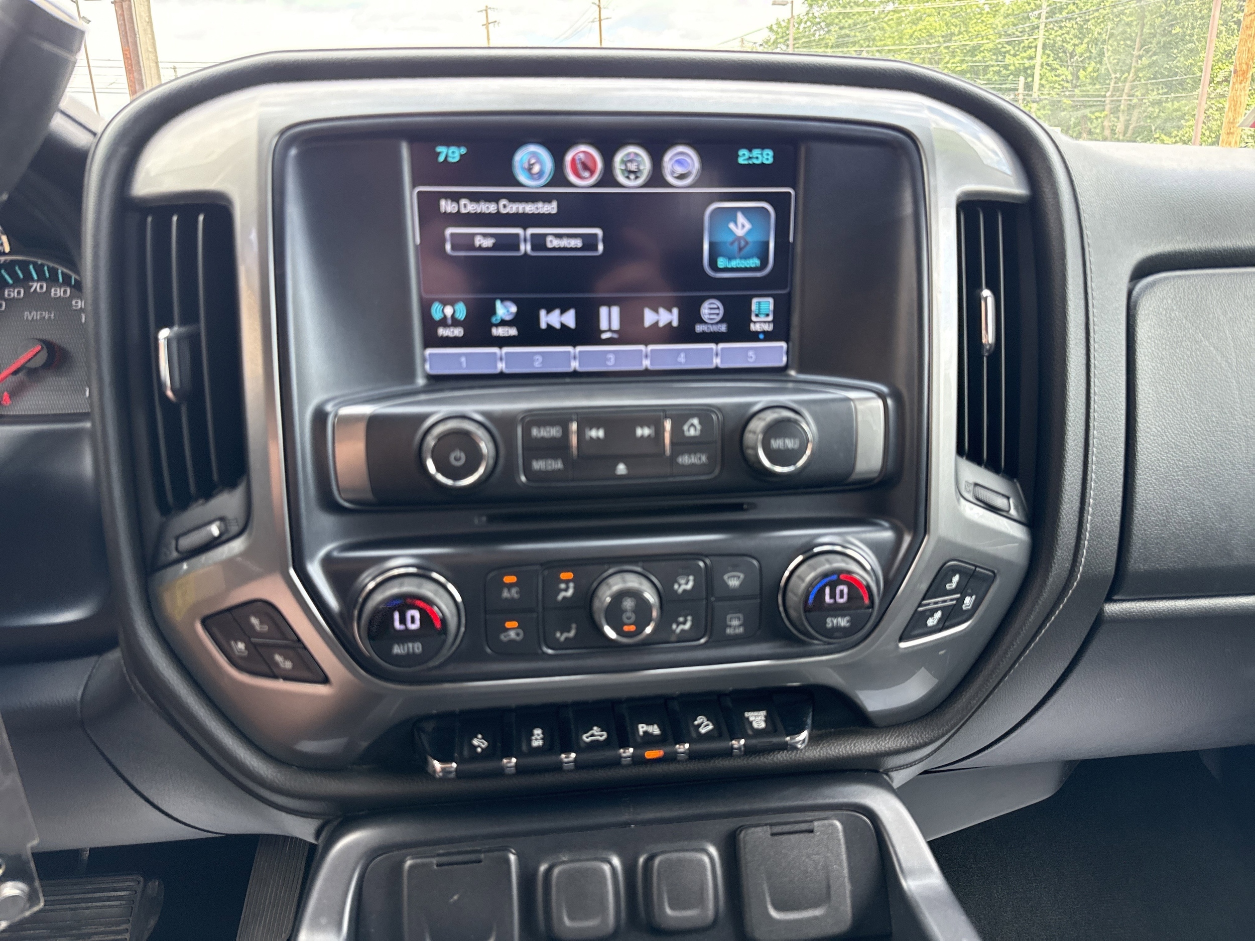 2016 Chevrolet Silverado 2500HD LTZ - Photo 25