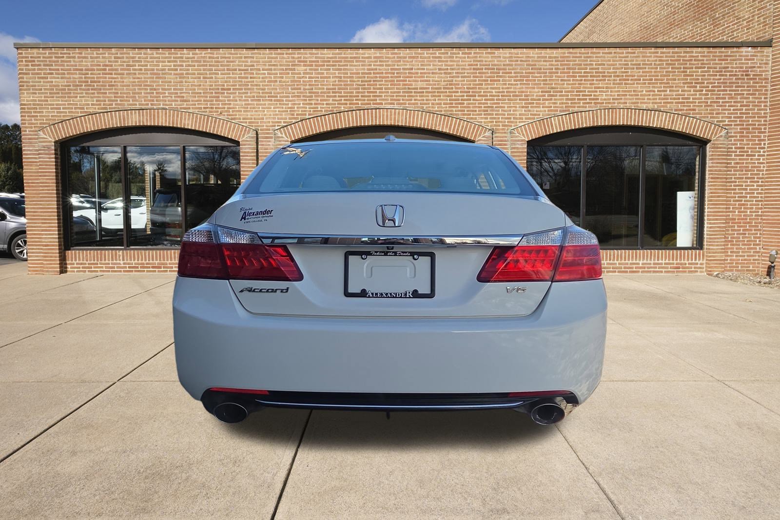 2015 Honda Accord EX-L photo 3