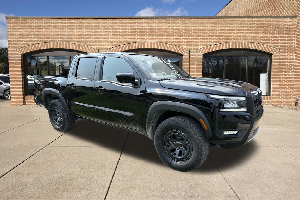 Used 2026 Nissan Frontier PRO-4X Truck Crew Cab