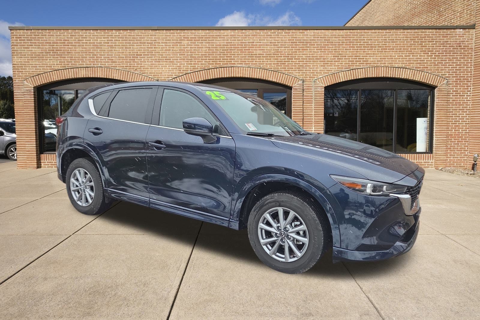 2025 Mazda CX-5 S Select Package's photo
